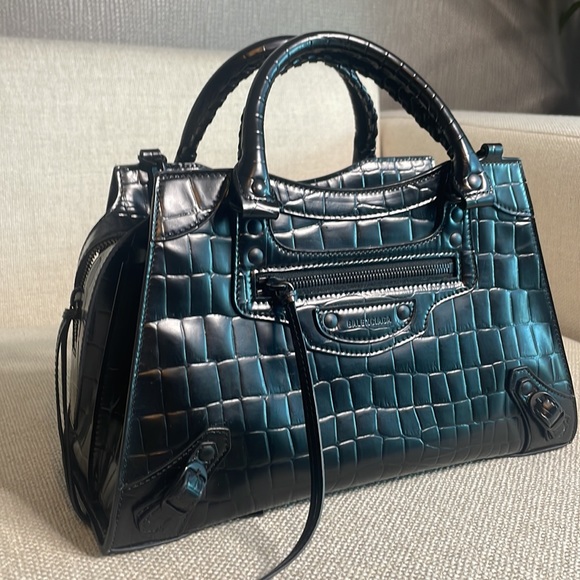 Bslenciaga Calfskin Crocodile Embossed Neo Classic - Picture 2 of 12